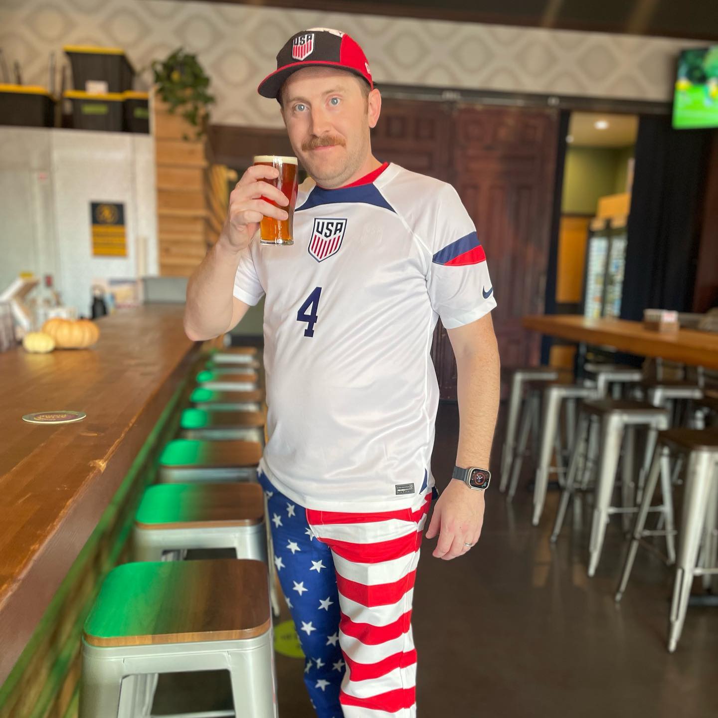 Ryan’s ready for the World Cup game, are you? 
@ryanflys 
.
.
.
.
#wildwoodtaphouse #wildwoodtap #worldcup #worldcup2022